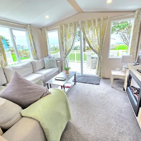 Tatil parkı Cornwall Caravan Retreat, Near Perranporth, 3 Bedroom