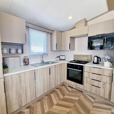 Tatil parkı Cornwall Caravan Retreat, Near Perranporth, 3 Bedroom *
